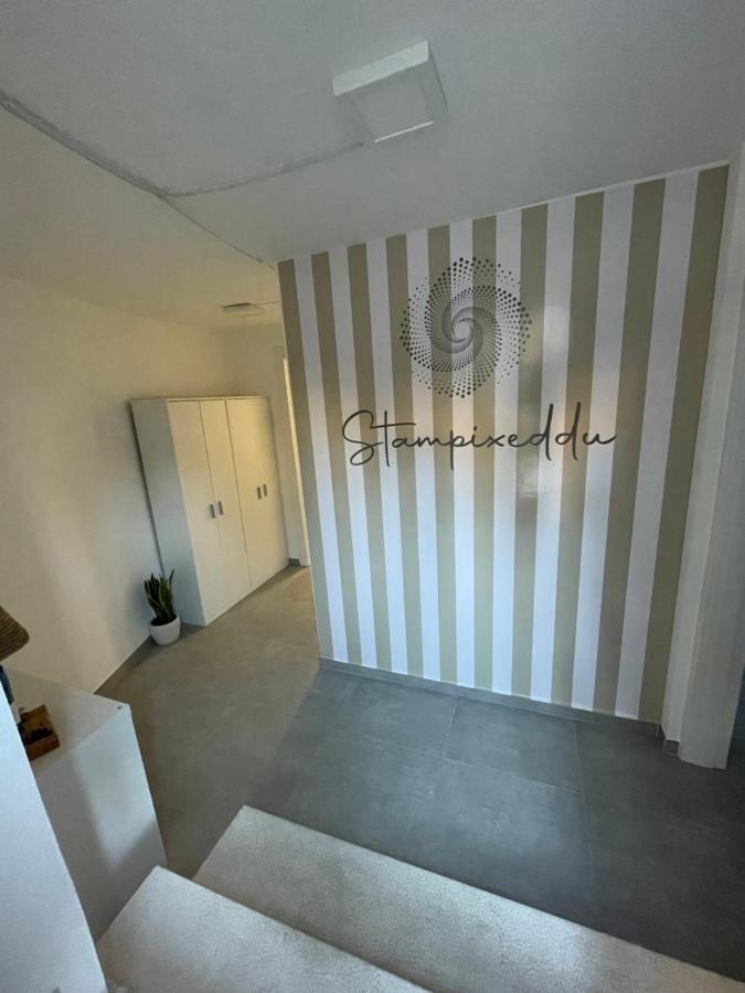 Stampixeddu Apartment กาญารี ภายนอก รูปภาพ
